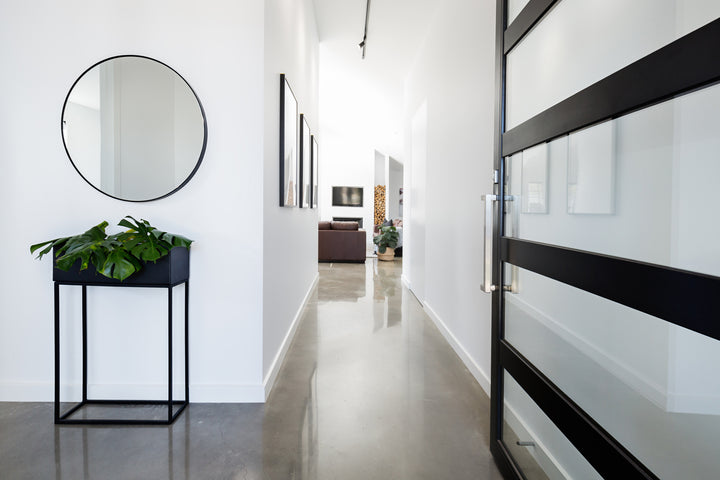 How To Decorate A Hallway with Wall Art?