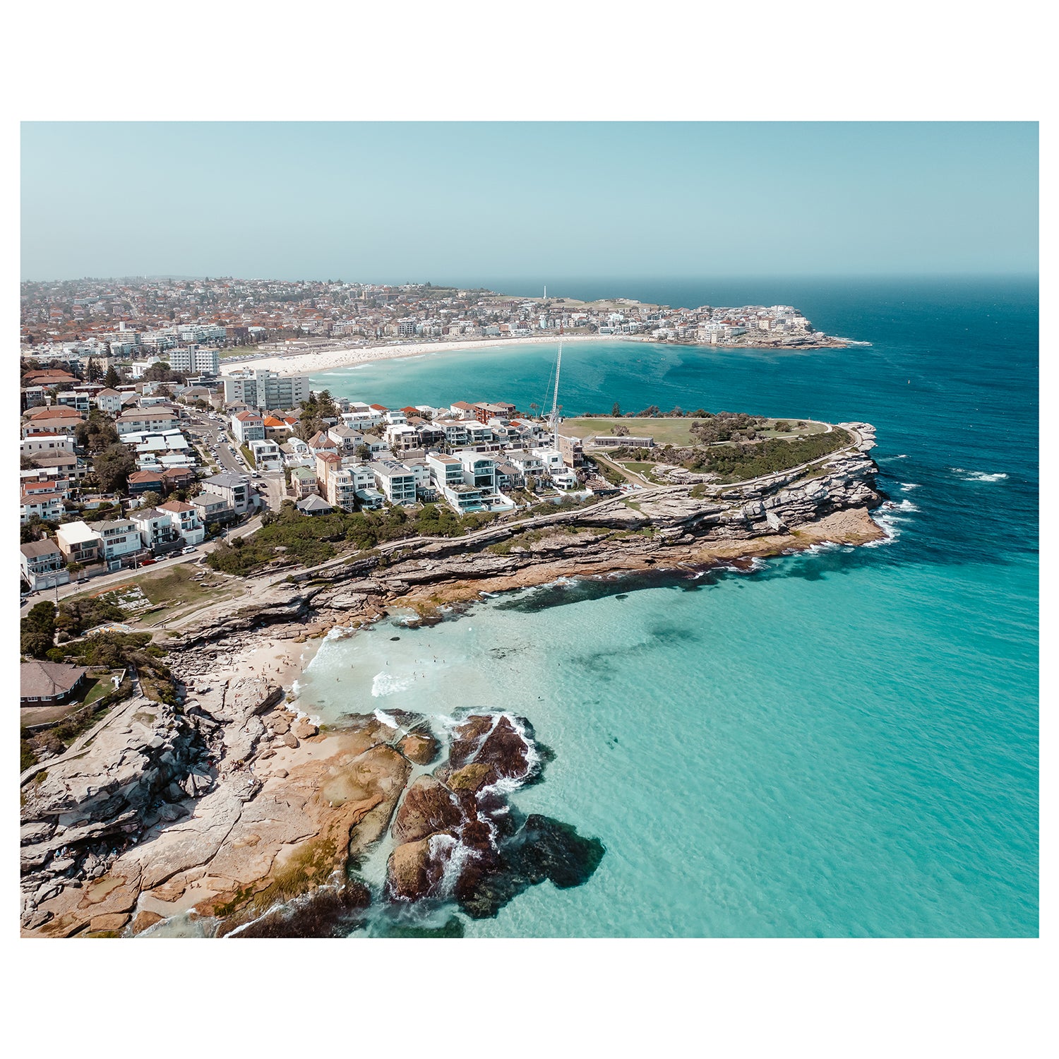 MacKenzies Bay Print near Tamarama beach in Sydneys Eastern Suburbs