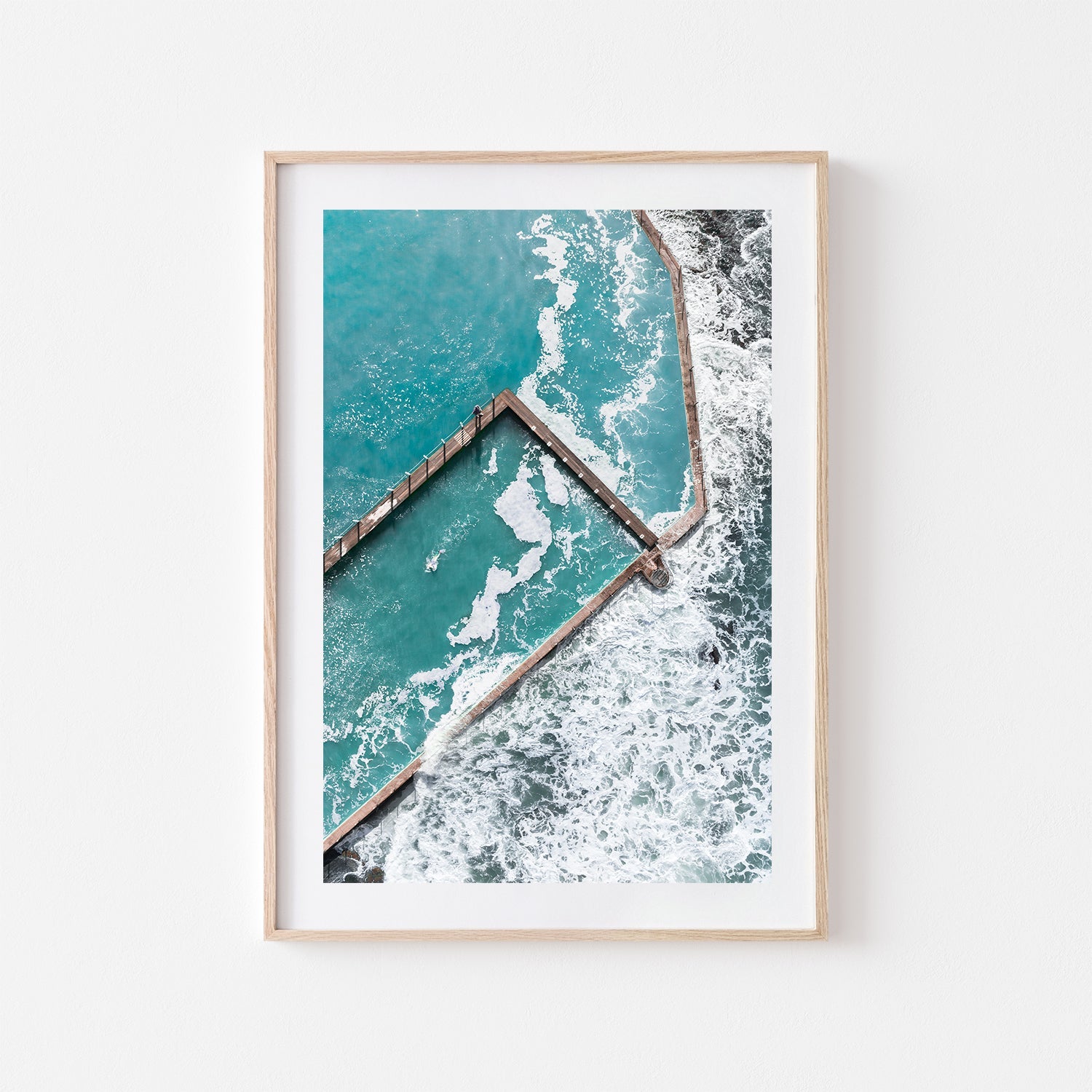 Minimalistic Narrabeen Rock Pool Corner Large Oak Frame Artwork 